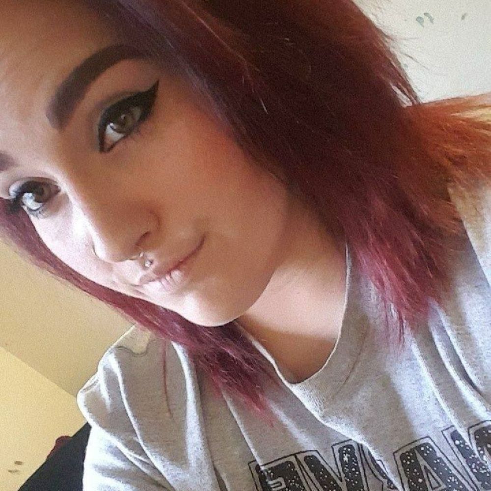 Meet your Posher, Cassie